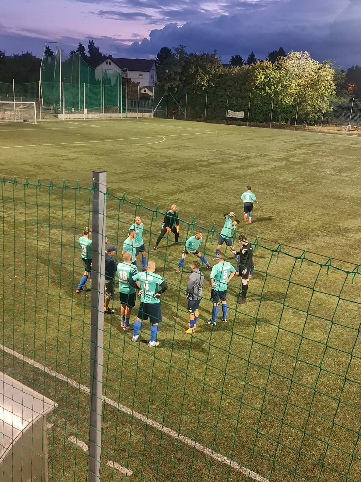 Öregfiúk: Magabiztos győzelemmel kezdtük a szezont!