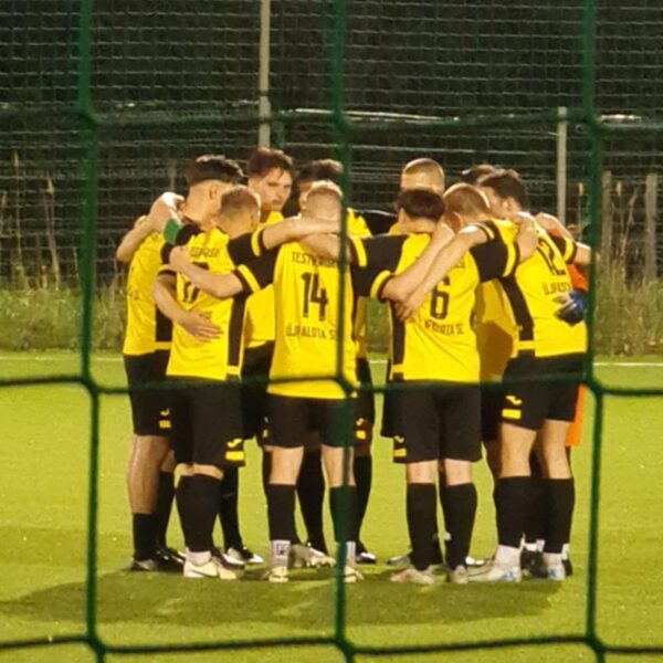 Közterület SK - Testvériség-Újpalota SE II. 4-10 (1-3) (BLSZ II. osztály 25. forduló)