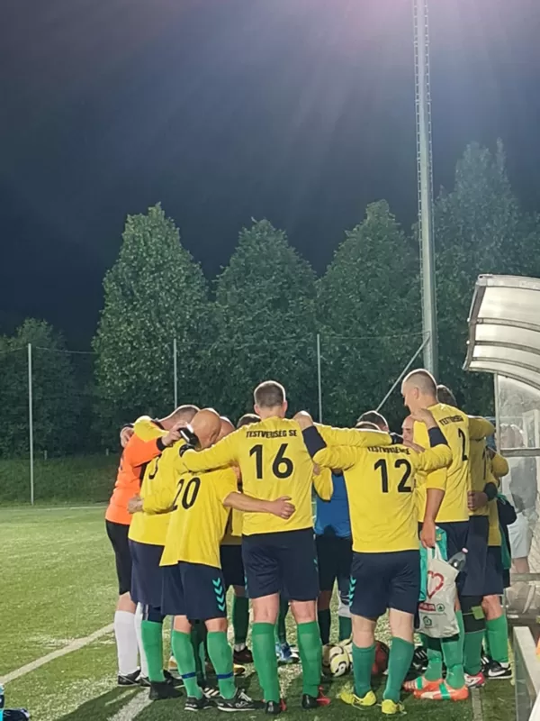 Testvériség-Újpalota SE - Fővárosi Vízművek SK 3-4 (3-3) (BLSZ Öregfiúk III./2. Rájátszás 